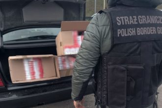 Ujawnione nielegalne papierosy.