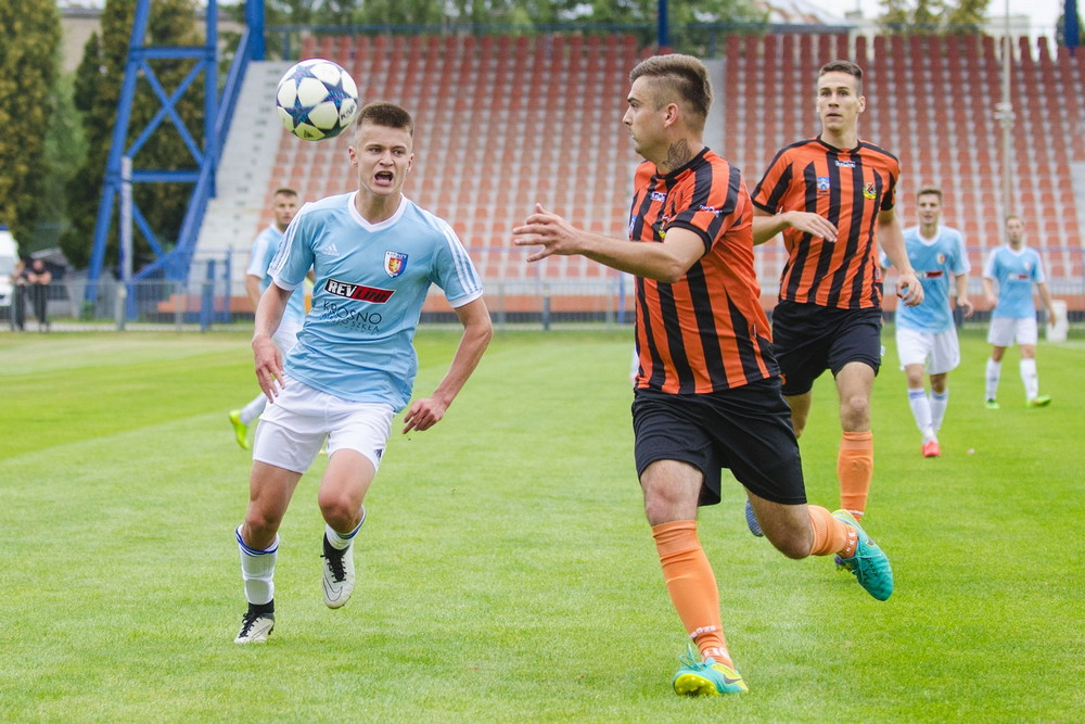 Ostrowiec Świętokrzyski - Karpaty Krosno. Fot. Karol Słomka