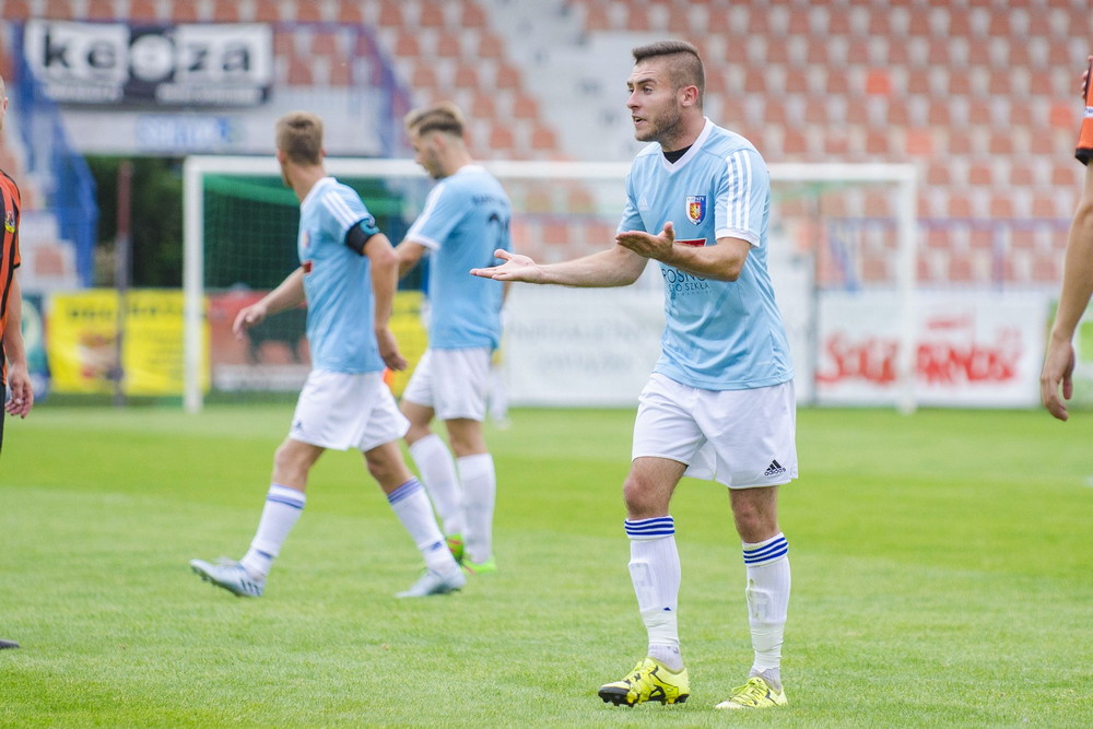 Ostrowiec Świętokrzyski - Karpaty Krosno. Fot. Karol Słomka