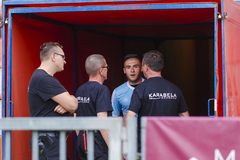 Ostrowiec Świętokrzyski - Karpaty Krosno. Fot. Karol Słomka