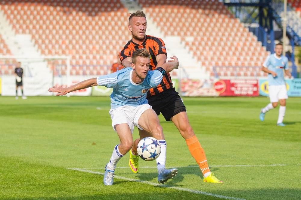 Ostrowiec Świętokrzyski - Karpaty Krosno. Fot. Karol Słomka