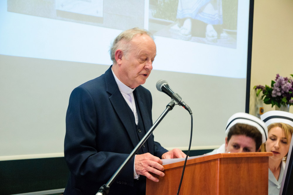 Wręczenie dyplomów pielęgniarstwa. Fot. Piotr Dymiński