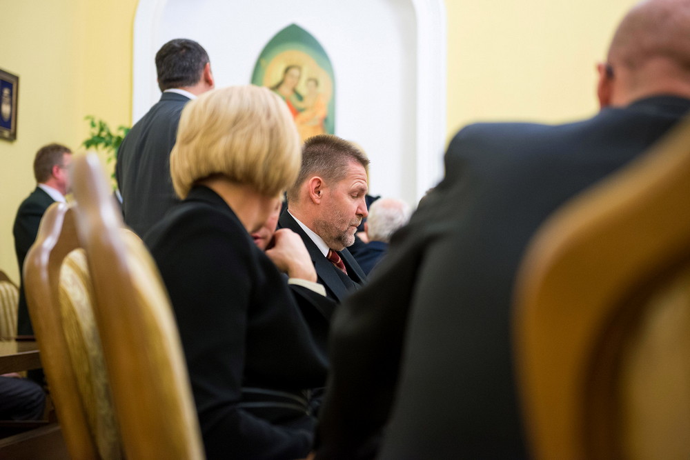 Radni Krosna zaczynają kadencję w dobrych humorach. Fot. Łukasz Jaracz