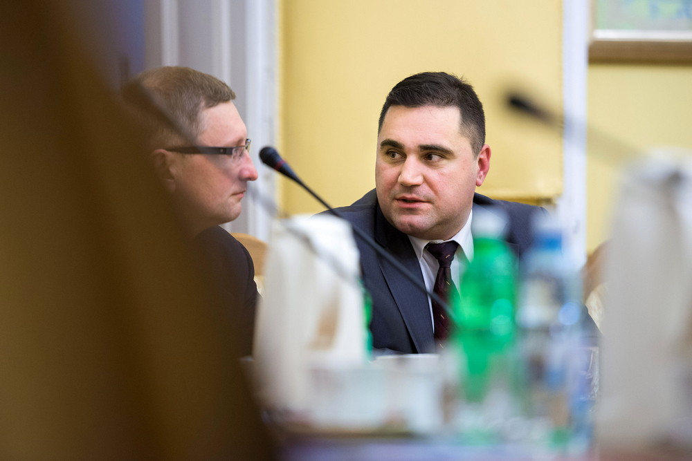 Radni Krosna zaczynają kadencję w dobrych humorach. Fot. Łukasz Jaracz
