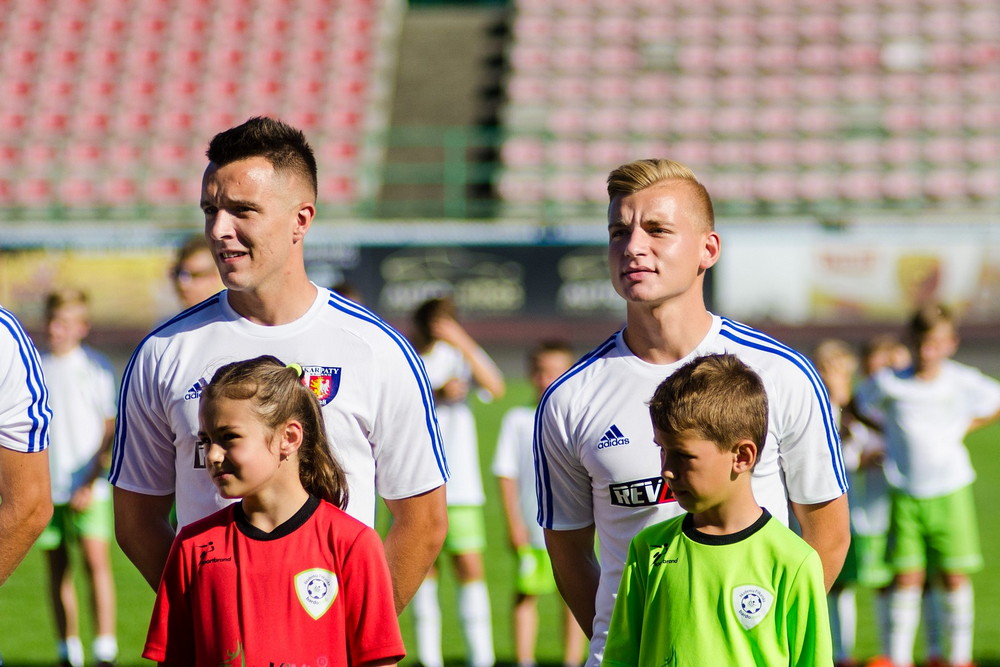 PIŁKA NOŻNA: prezentacja drużyn Karpat Krosno