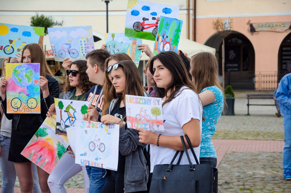 "Rower Pomaga". Fot. Piotr Dymiński