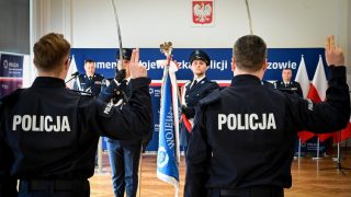 Nowe twarze w podkarpackiej policji. Uroczyste ślubowanie w Rzeszowie.