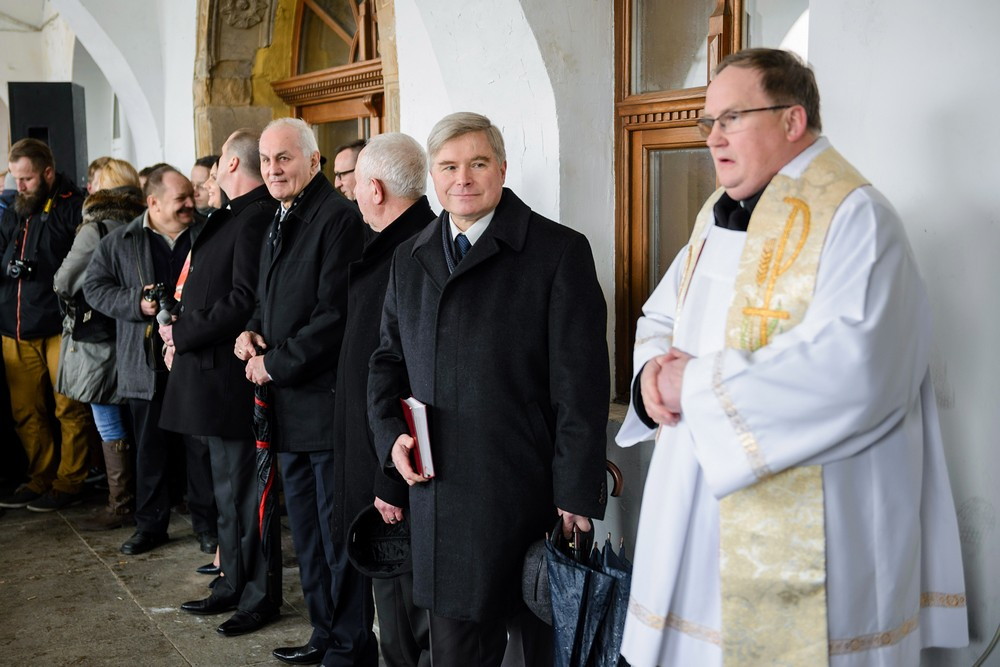 Święcenie pokarmów na rynku. Fot. Łukasz Jaracz