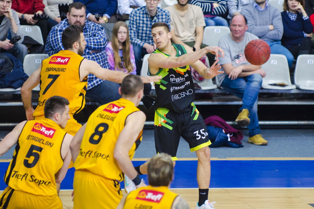 Puchar Polski: Trefl Sopot - Miasto Szkła Krosno. Fot. Karol Słomka