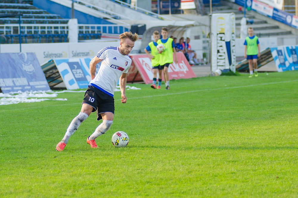 Unia Tarnów - Karpaty Krosno