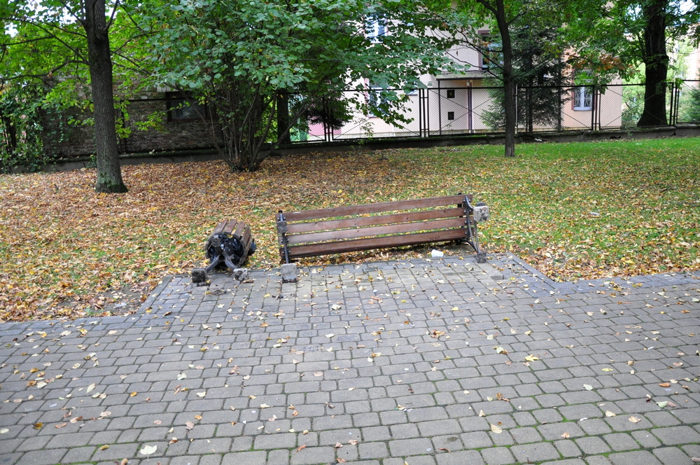 Wandalizm w Ogródku Jordanowskim...