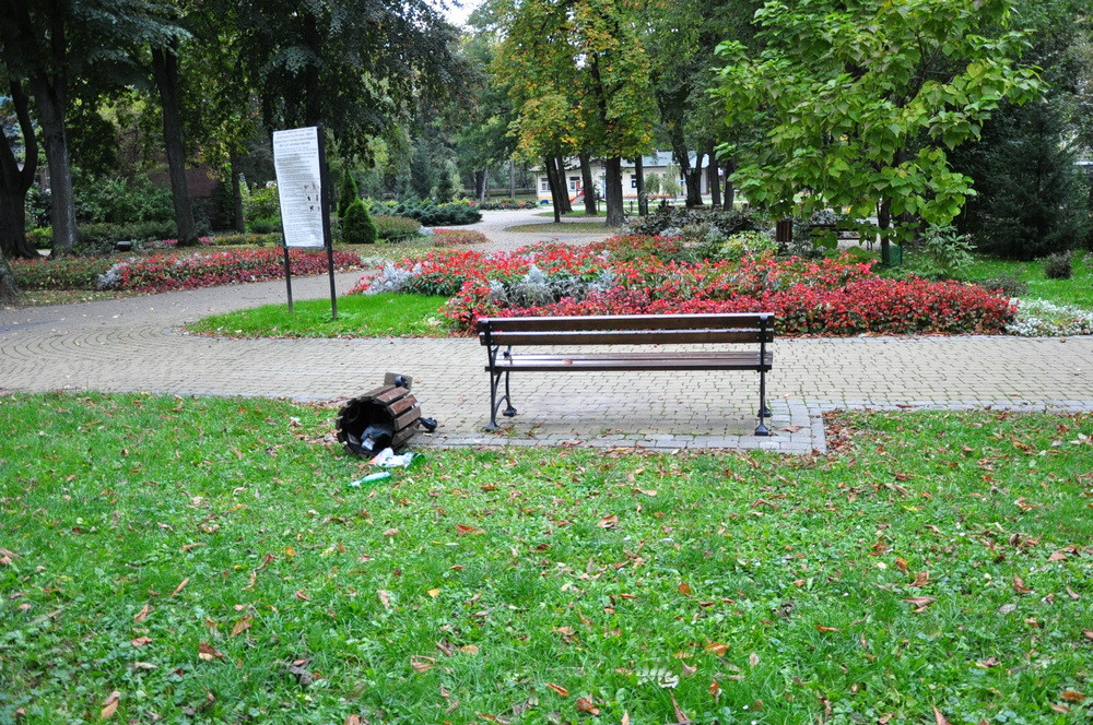 Wandalizm w Ogródku Jordanowskim...