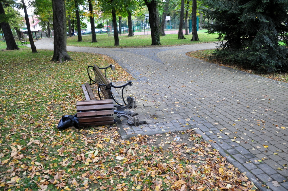 Wandalizm w Ogródku Jordanowskim...