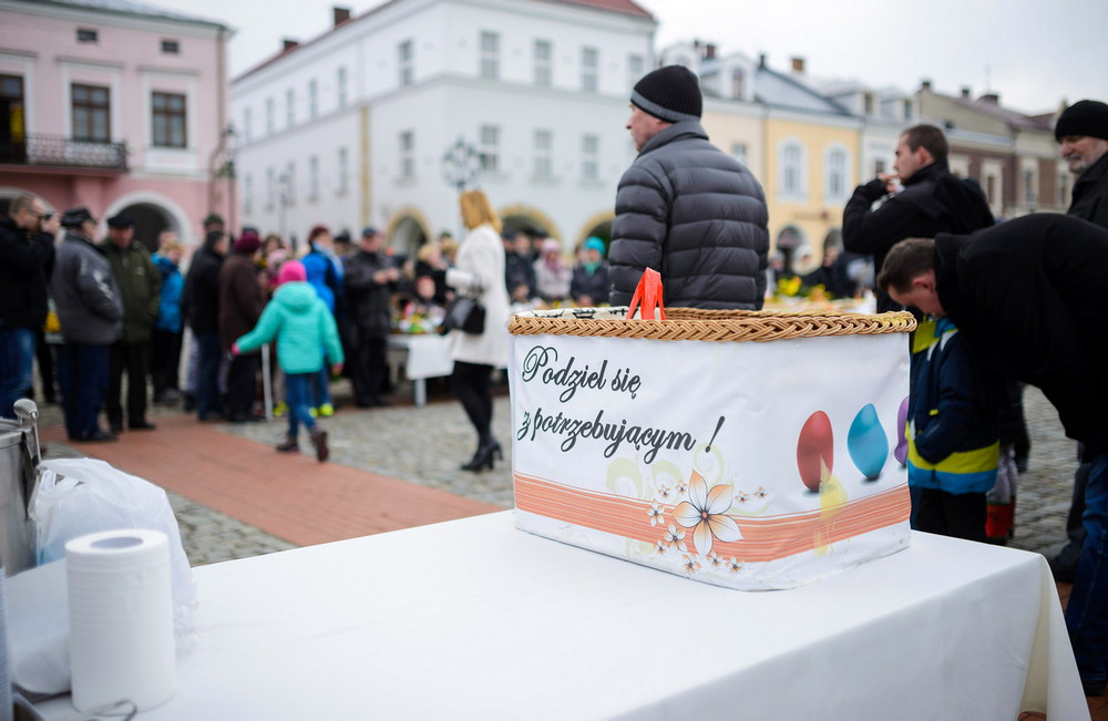 Wielkanocne święcenie pokarmów na Rynku