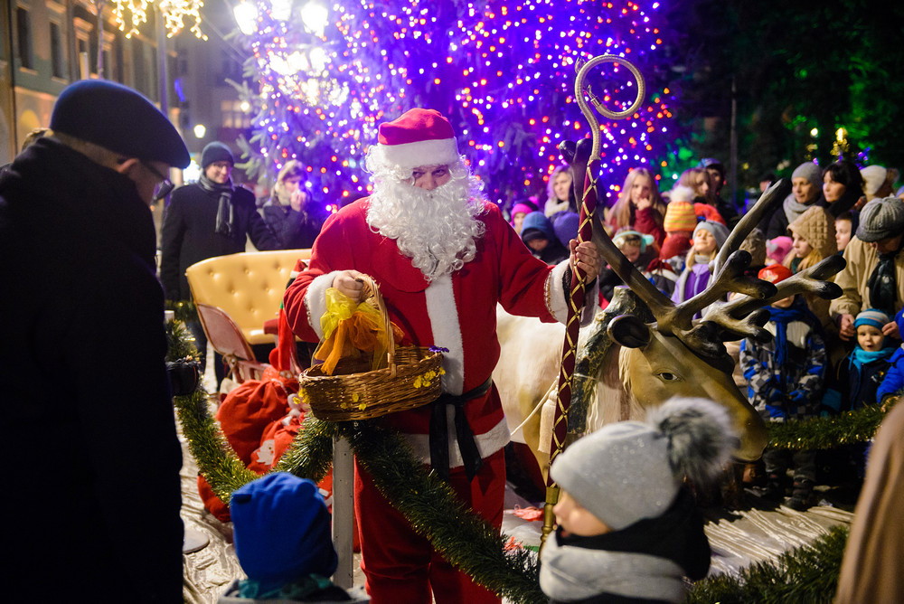 Bez śniegu, ale świątecznie. Wigilia na Rynku