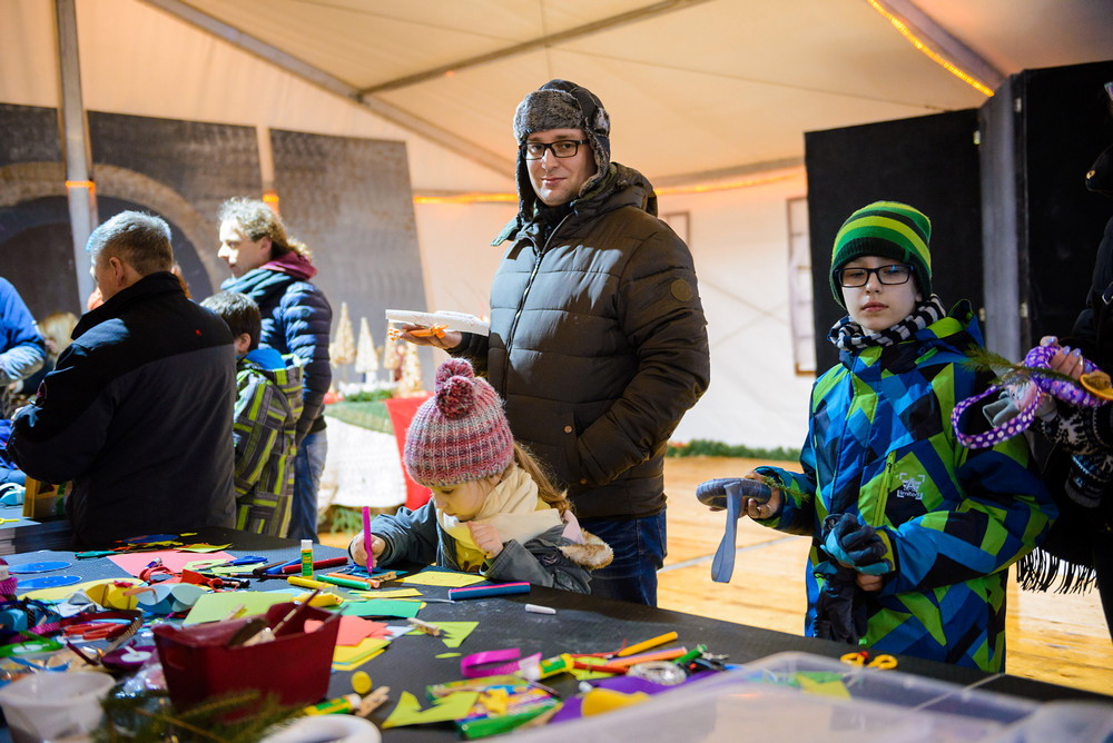 Wigilia 2016 na Rynku w Krośnie. Fot. Łukasz Jaracz