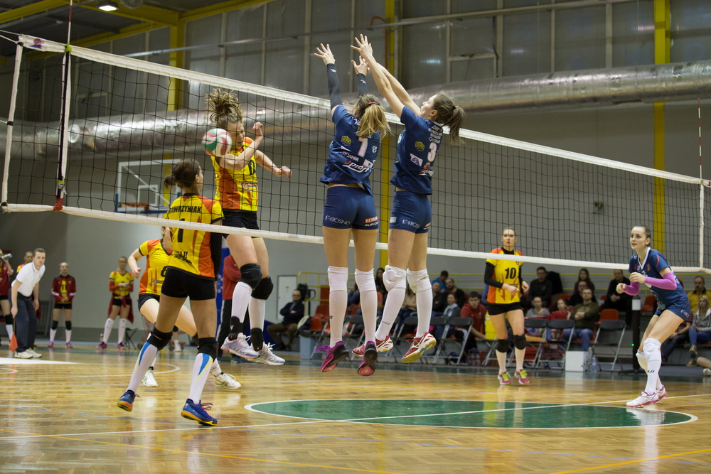 Wisła Warszawa - AZS PWSZ Karpaty MOSiR KHS Krosno. Fot. Paweł Matelowski