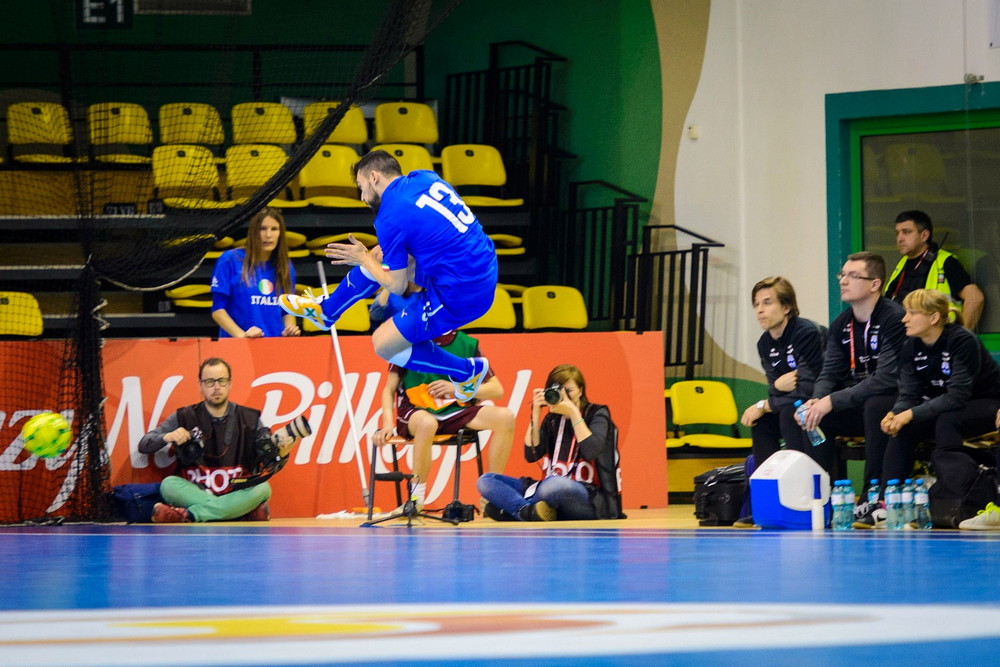 FUTSAL: Włochy - Finlandia. Fot. Łukasz Jaracz