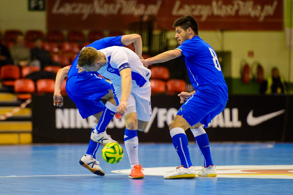 FUTSAL: Włochy - Finlandia. Fot. Łukasz Jaracz