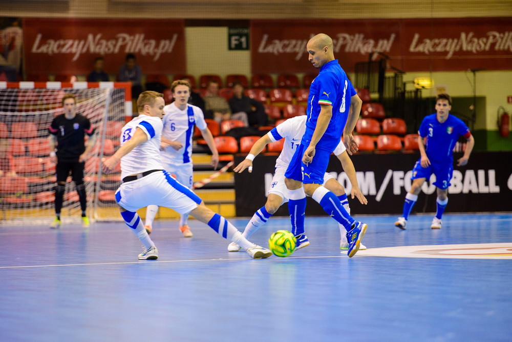 FUTSAL: Włochy - Finlandia. Fot. Łukasz Jaracz
