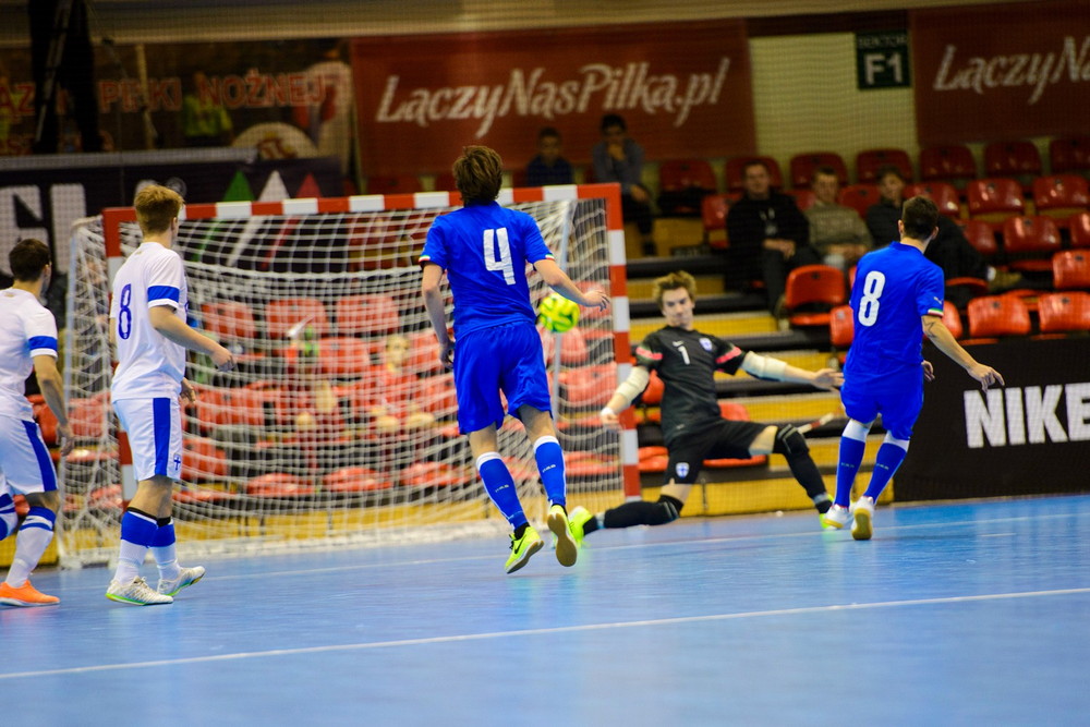 FUTSAL: Włochy - Finlandia. Fot. Łukasz Jaracz
