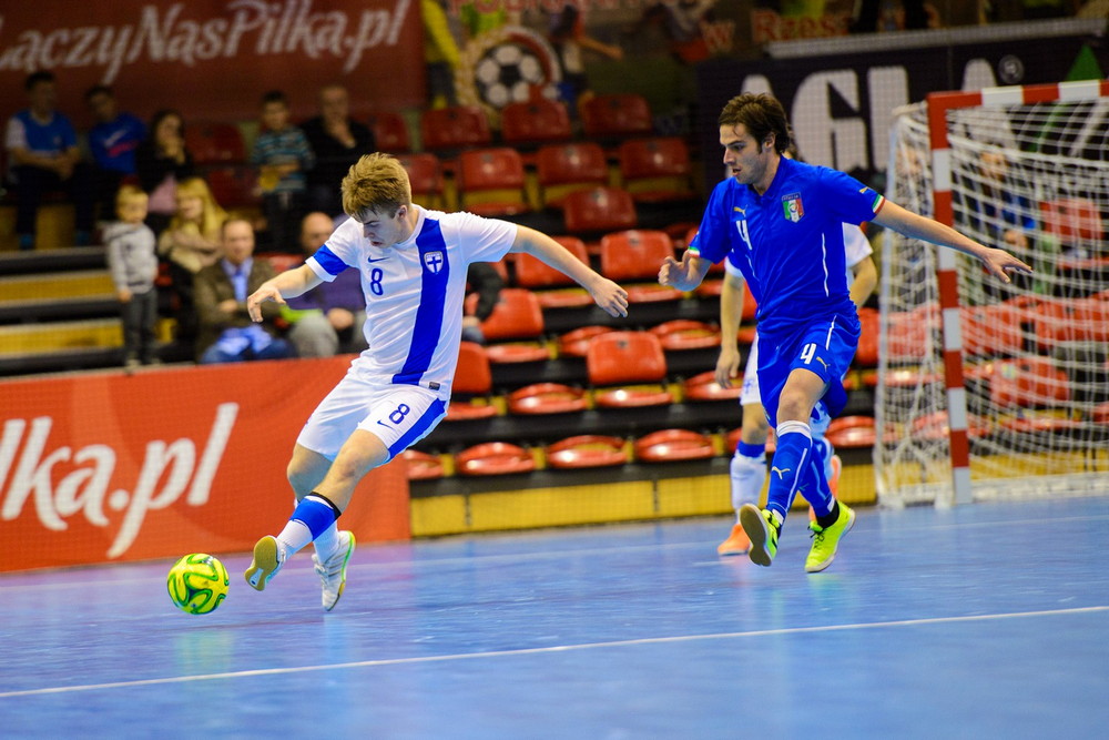 FUTSAL: Włochy - Finlandia. Fot. Łukasz Jaracz