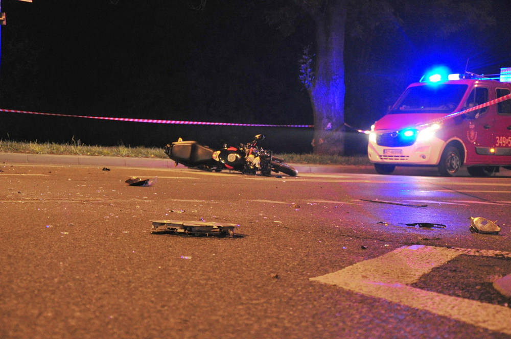 Śmiertelny wypadek motocyklisty na Krakowskiej. Fot. Mateusz Głód