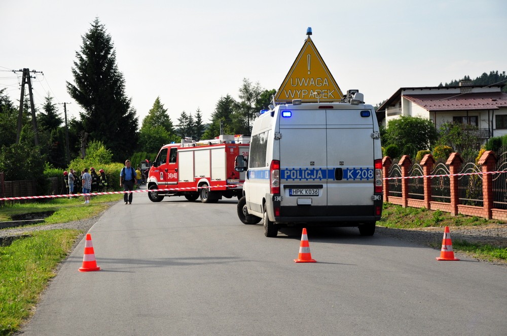 Dachowanie w Bratkówce. Jedna osoba ranna