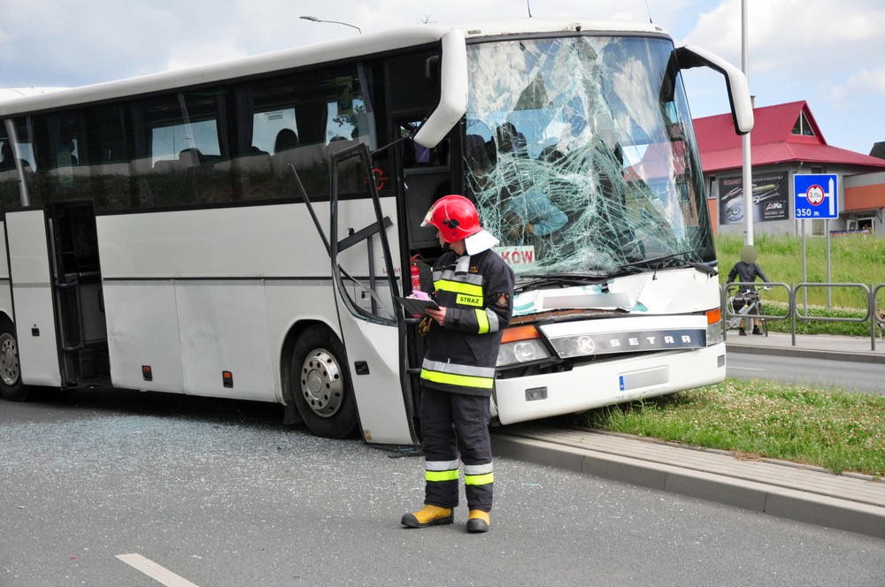 Karambol na DK28. Fot. Piotr Dymiński