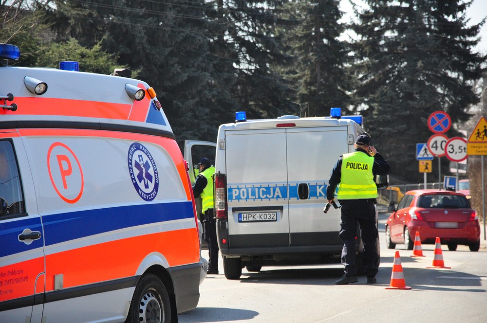 Wypadek przy Łukasiewicza. Skoda wjechała w dom