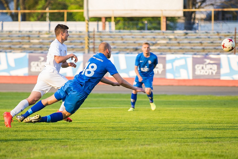 ZKS Unia Tarnów - Karpaty Krosno. Fot. Karol Słomka