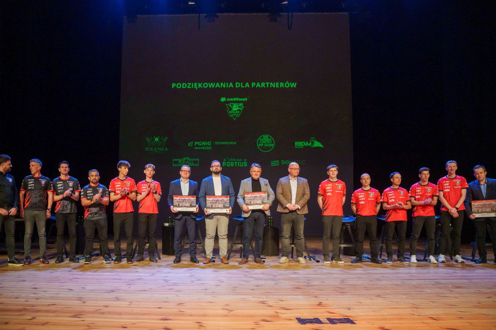 Prezentacja teamu Cellfast Wilki Krosno 2025!