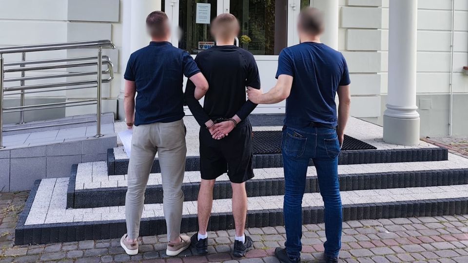 Udany finisz wspólnej akcji służb. 23-latek z Przeworska aresztowany za narkotyki
