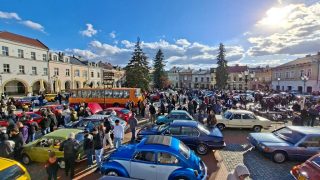 Wieczorne Spotkanie Klasyków na krośnieńskim rynku