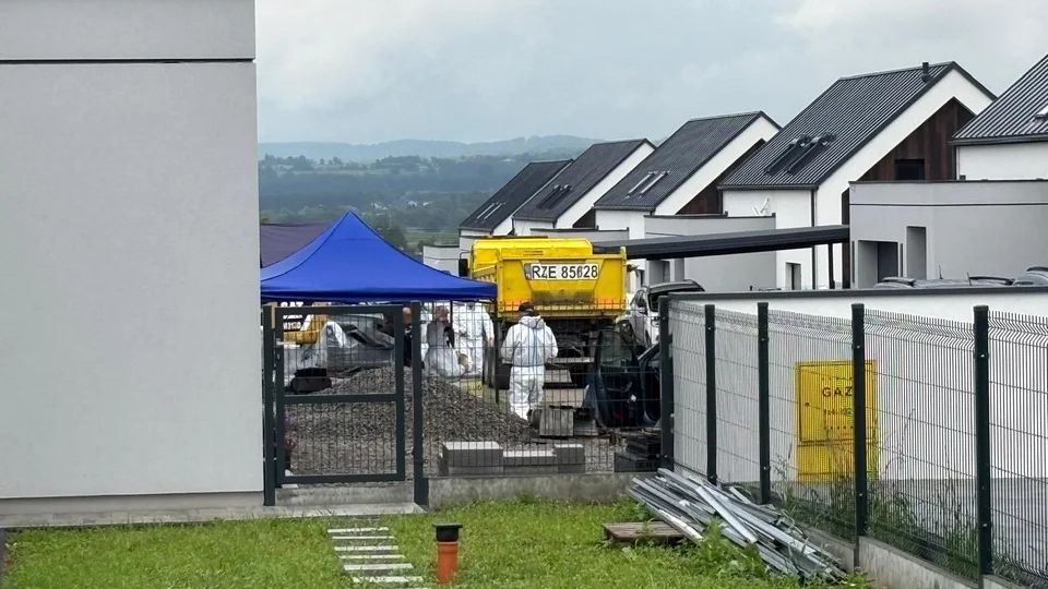 Makabryczne odkrycie w Lutoryżu. Sanepid bada zagrożenie dla mieszkańców