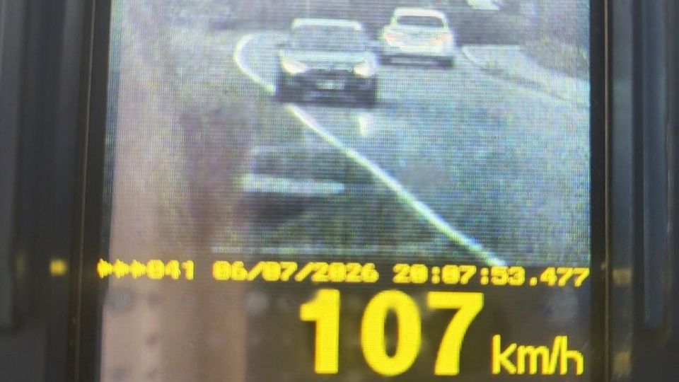 Trzy dni za kółkiem i koniec. Nastolatek w BMW stracił prawo jazdy zaraz po egzaminie