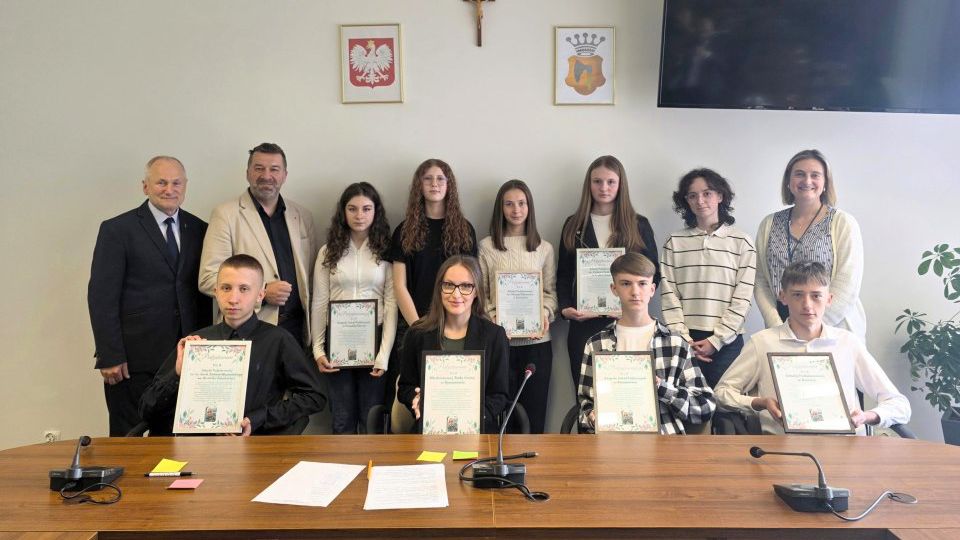 Głos młodego pokolenia w Rymanowie. Podsumowanie intensywnego roku pracy nastoletnich radnych