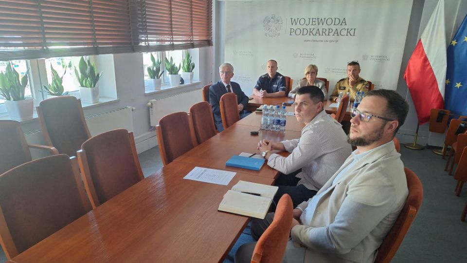Nawałnice nadciągają nad Podkarpacie. Służby i rejon Krosna w stanie wyższej gotowości