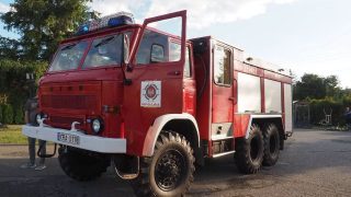 Nowy wóz bojowy dla strażaków z Głojsc. Star 266 trafił do lokalnej jednostki
