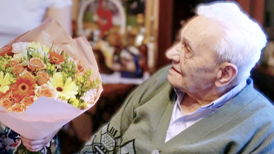 Niezwykły jubileusz w Łężanach. Pan Sylwester Bełch świętuje 104. urodziny