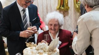 Stulecie Pani Kazimiery Korony: Życie pełne pasji, pracy i rodzinnego ciepła