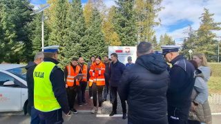Rozmowy o nowym przejściu i chodniku przy obwodnicy Iwonicza. Za nami wizja lokalna przy DK28