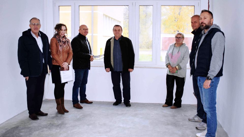Nowoczesny magazyn sprzętu kryzysowego w Iwoniczu. Powiat zakończył drugi etap inwestycji
