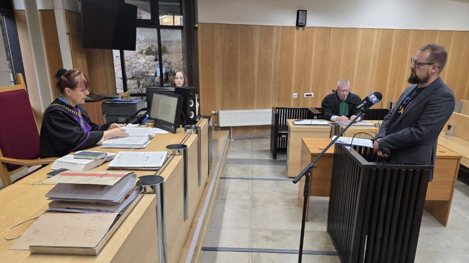 Sprawa zakłócania obrad Rady Miasta w krośnieńskim sądzie. Piotr Dymiński złożył wyjaśnienia