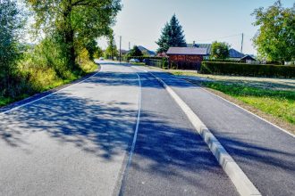Bezpieczniej na drodze w Odrzykoniu. Zakończyła się ważna inwestycja powiatowa
