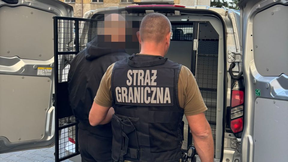 Słowak zatrzymany w Krościenku. Był poszukiwany w całej Europie i zaatakował strażnika granicznego