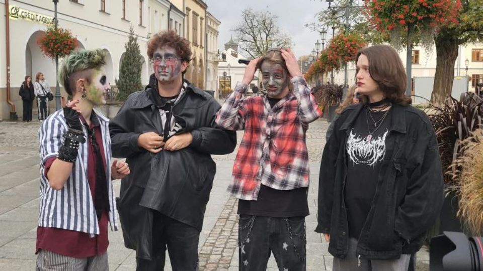 Zombie, czarownice i bestia z VI Kręgu Piekieł na krośnieńskim Rynku